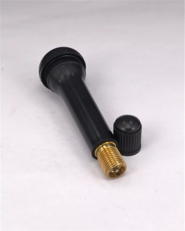 Rubber TR418 tire valve with brass stem