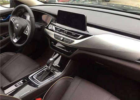 Original Equipment vs Replacement Tires