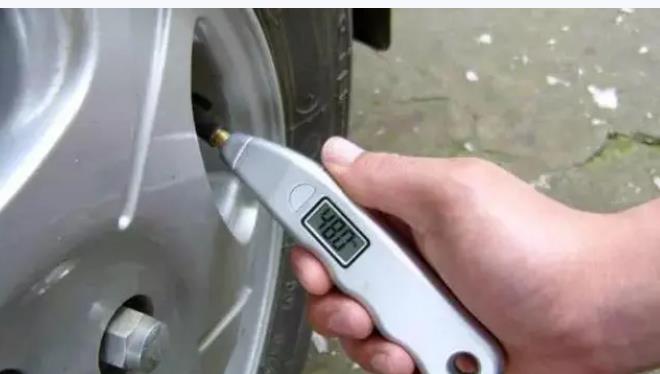 Four tires with different tire pressure