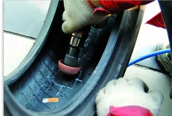Patch tire repair method