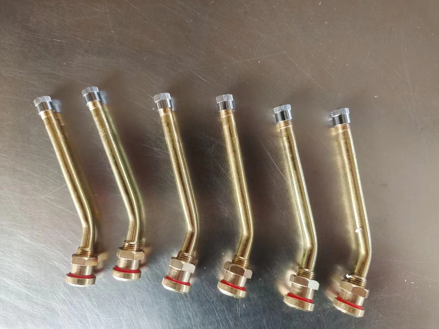 Aluminum alloy and rubber valve Aluminum alloy and rubber valve